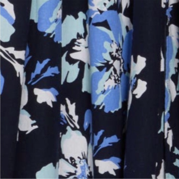 Ellen Tracy Floral Midi Dress with Side Slit and Puff Sleeve Blue Large Blue - Picture 12 of 13